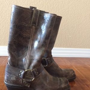 Frye Harness